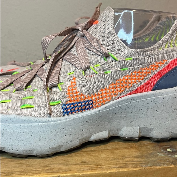 NWOB Nike Space Hippie 04 Sneakers Women’s Size 6.5 - Picture 5 of 9